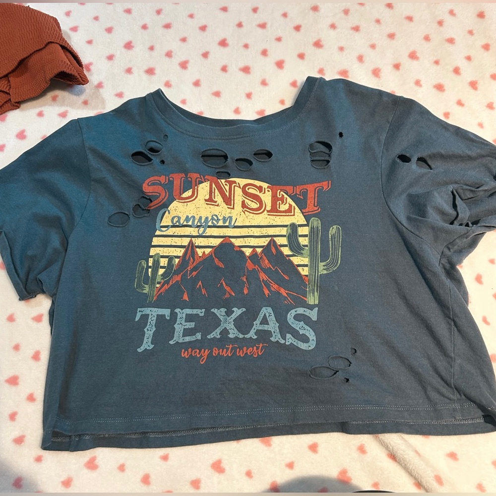 Blue and orange graphic crop top #croptop